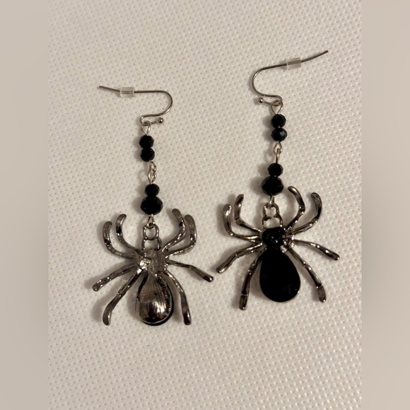 Spider Dangle Earrings Black Halloween Fall Costume Accessories - Picture 2 of 6